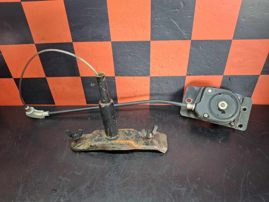 Suporte do pneu suplente FORD Transit