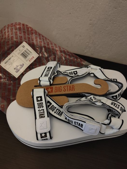 Nowe sandały damskie rozmiar 41