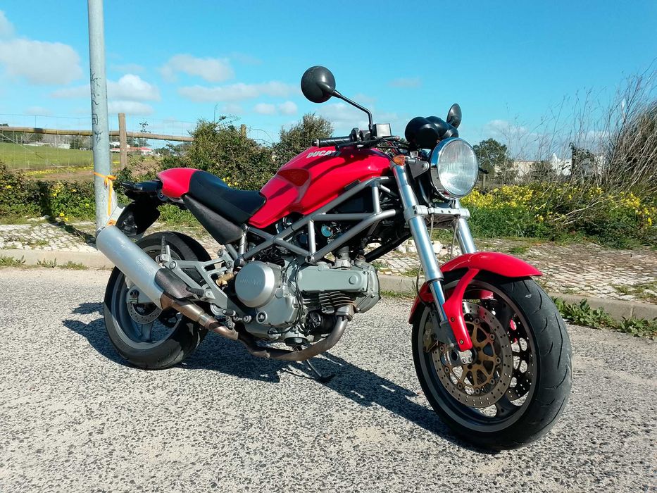 Ducati Monster 620Si.e. em bom estado