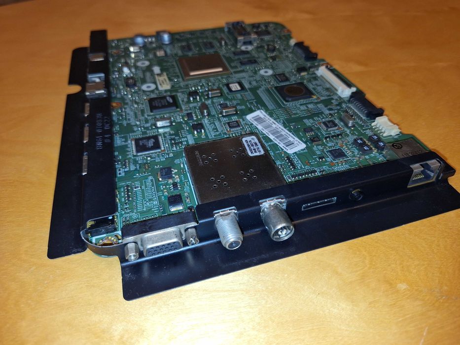 Samsung UE37D6500 - płyta główna