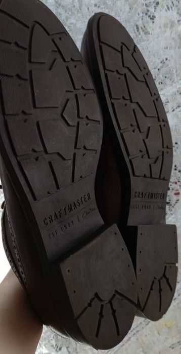 Класичні фірмові  туфлі Clarks - "броги". Натуральна шкіра 44 розмір