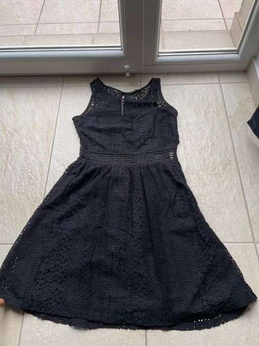 Sukienka XS  czarna koronkowa- Cropp