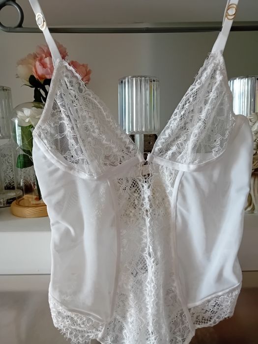 Luksusowe przesliczne body damskie 40 Next