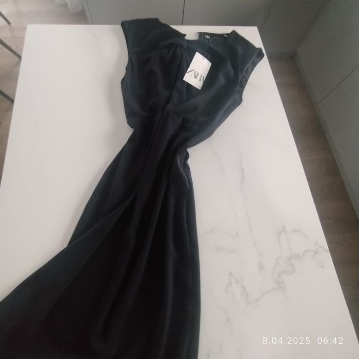 Nowa sukienka Zara m
