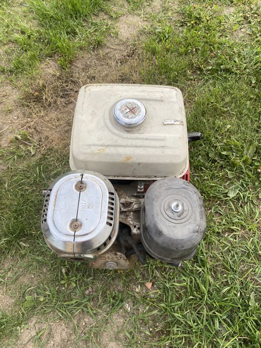 Silnik honada GX 240 -246  z przekładnia. 25 mm