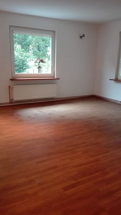 Wynajmę lokal 100 m.kw I więcej w Centrum Brwinowa