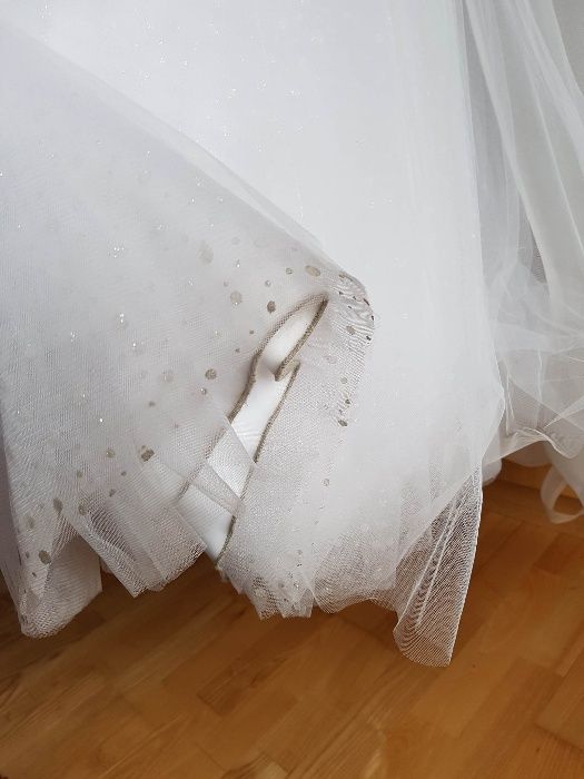 Sukienka ślubna Pratta + welon