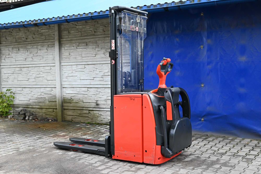 Paleciak elektryczny Linde L14 AP Triplex 480cm 1400kg 2020rok FHP 425