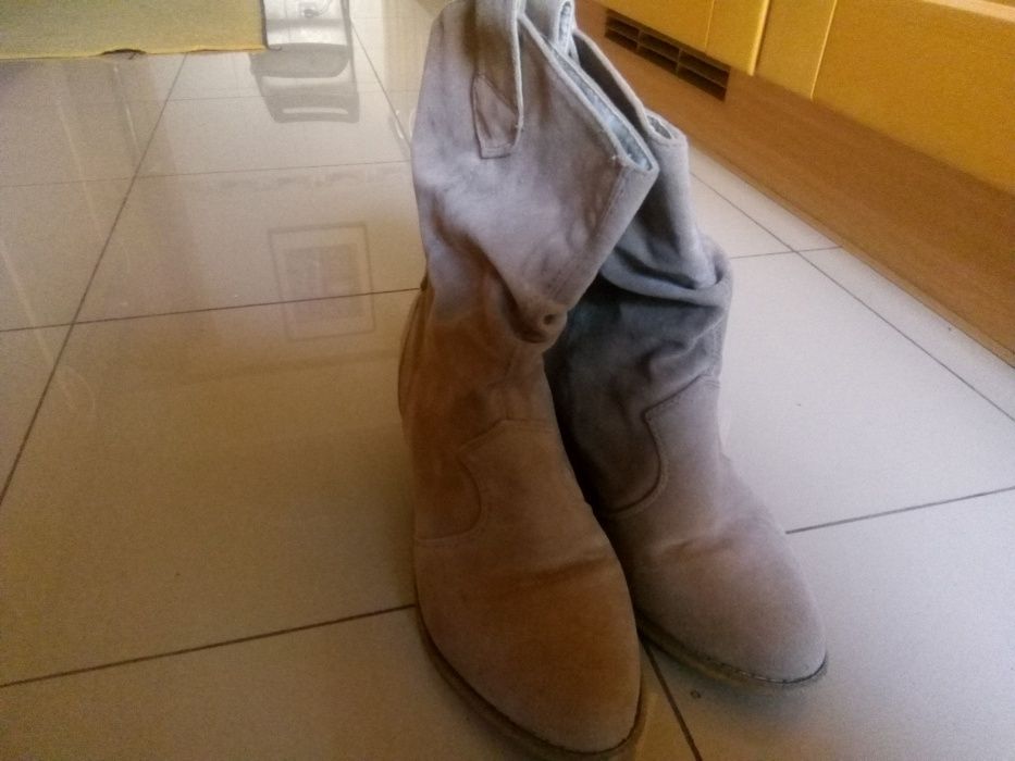 Botas camurça 36 - Novas