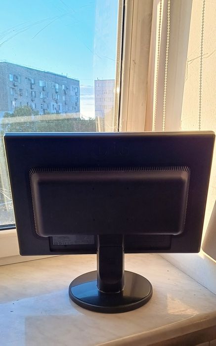 МОНИТОР LG flatron V1942S-SF Б/У