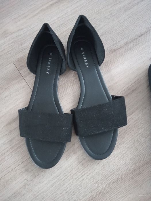 buty sinsay rozm. 40, 2 pary, jak nowe
