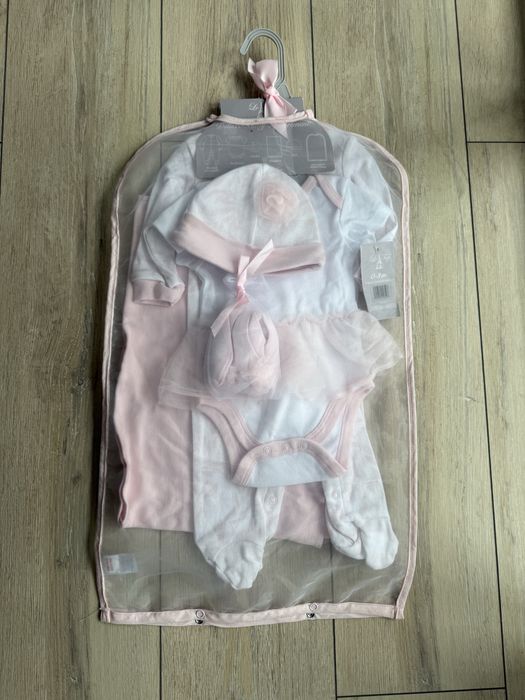 Набір для дівчинки 0-3 місяці le top bebe