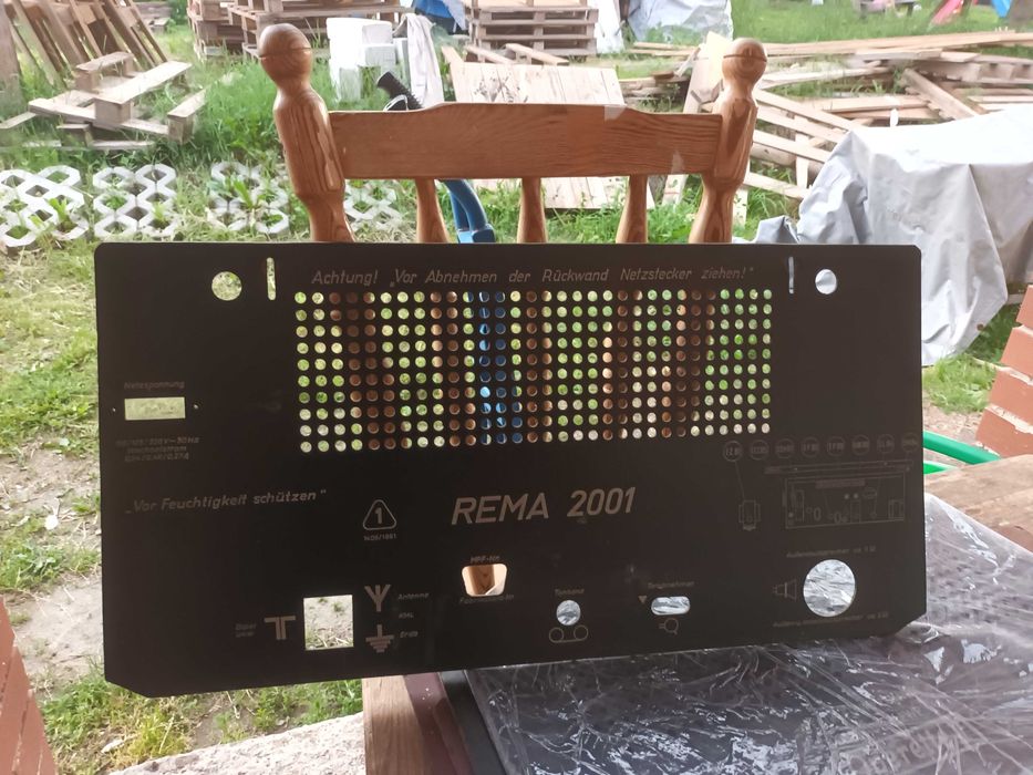 Radia lampowe tylnie scianki