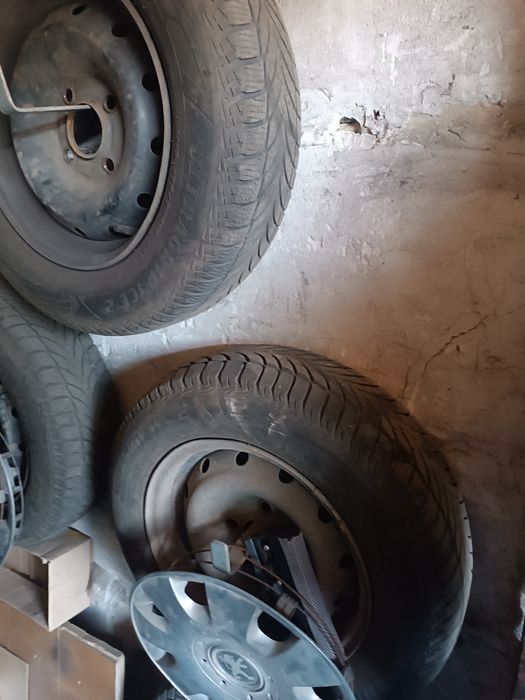 Зимова резина Goodyear 175/70 R13 ultra grip ICE 2