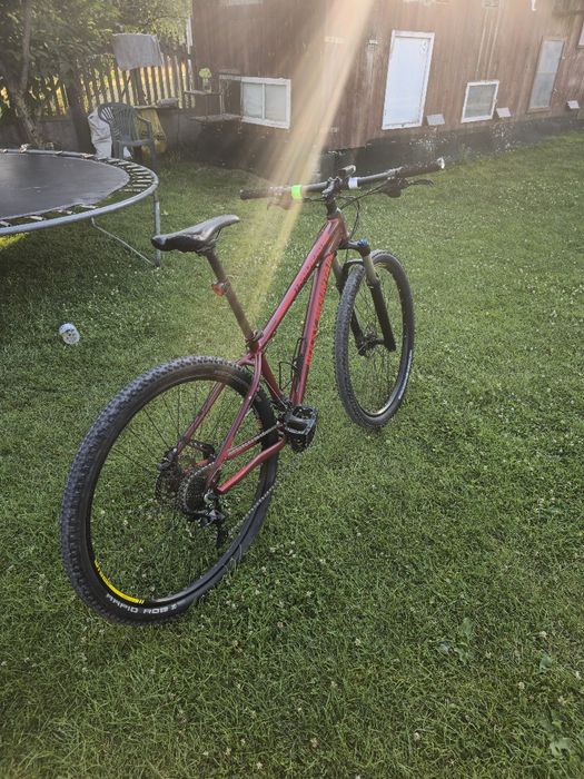 Rower MTB Rocky Mountain 940 Koła 29 Shimano Deore Recon Rock Shox