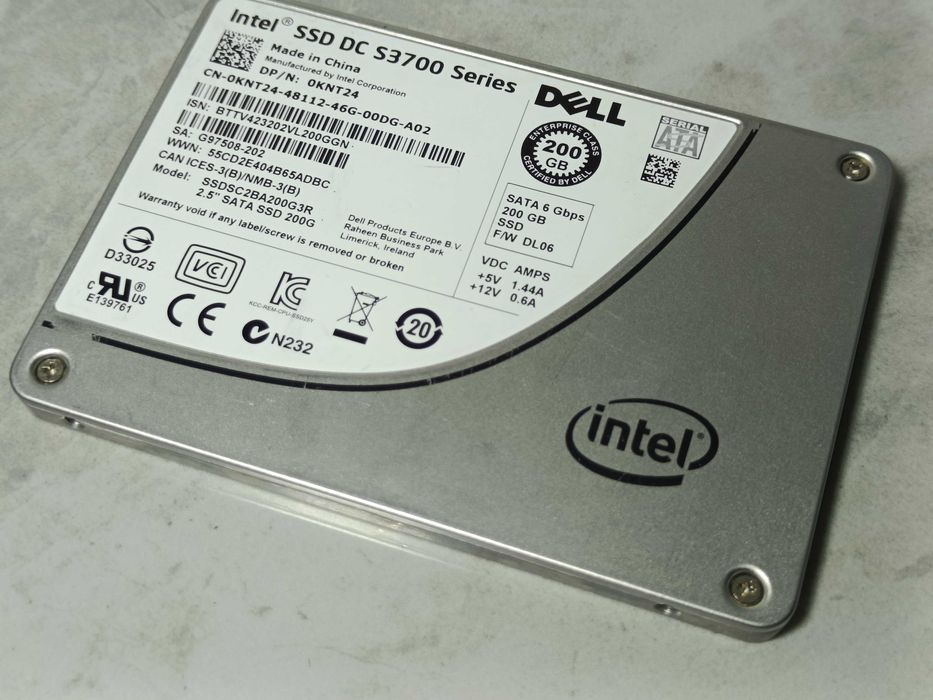 ССД диск Intel SSD DC S3700 series 200GB дуже надійний та якісний ССД!