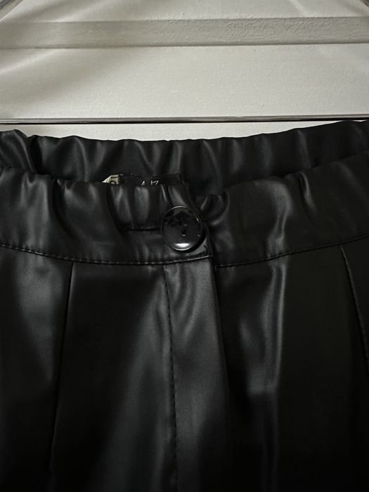 Штани із еко шкіри