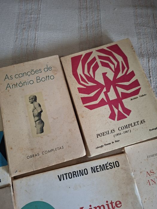 Poesia portuguesa primeiras edições conjunto barato