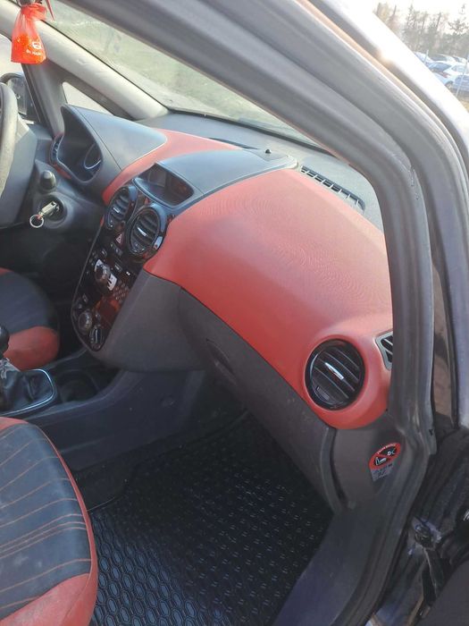 Opel Corsa 2008r 1.2 benz