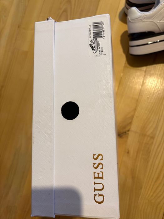 Кросівки, снікерси guess.оригінал