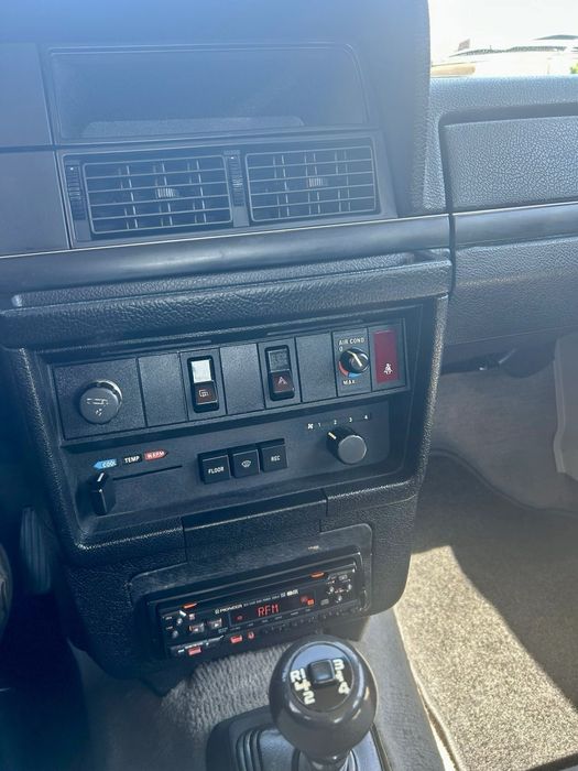 Volvo 244 GL  Nacional  com Overdrive