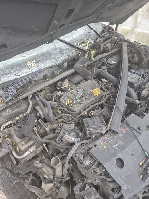 Продам Renault Megan 4 після прильоту дрона