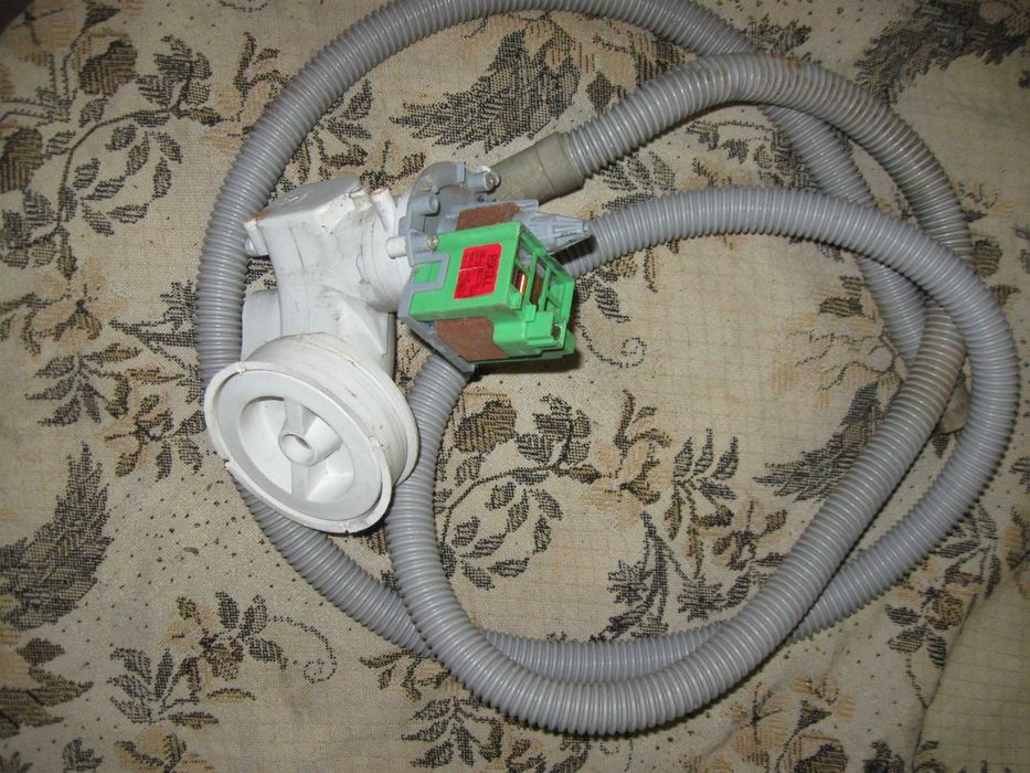 Запчастини стиралки AEG,б/у.рабочие.