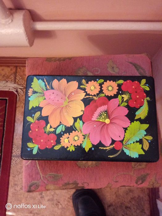 шкатулка часів ссср петриківська розпис