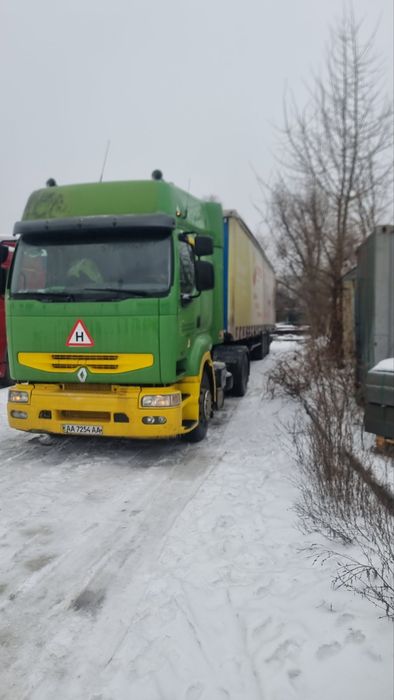 Продам НАВЧАЛЬНИЙ тягач Reno Premium 420