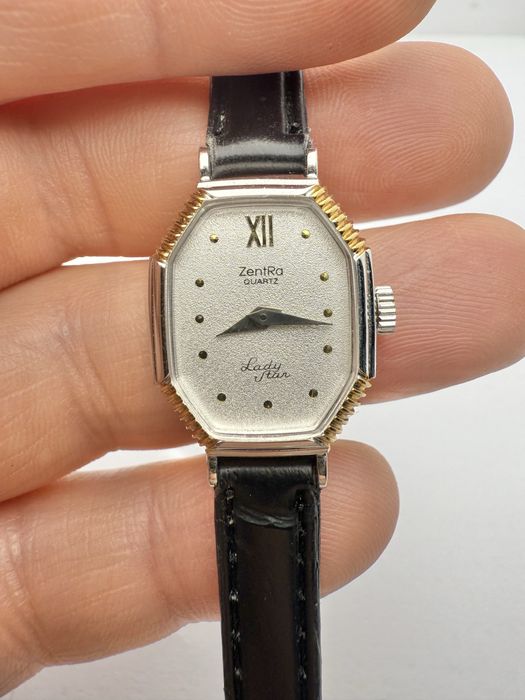 Zegarek Damski Zentra Quartz
