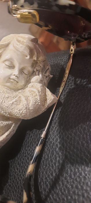 ПРОДАМ брендовые очки итальянской фирмы «Miu Miu»