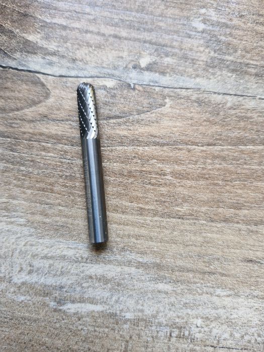 Frezy pełno weglik 60szt. 6mm