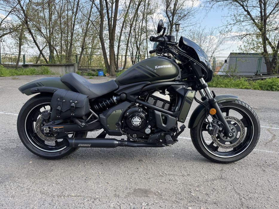 Офіційний Kawasaki Vulkan S EN 650 2019 Delcevic