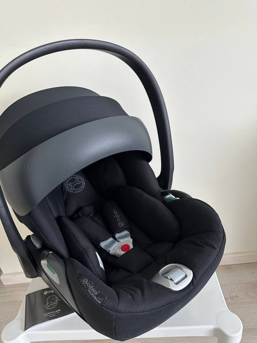 Автокрісло Cybex Cloud Z i-Size (0-13 кг)