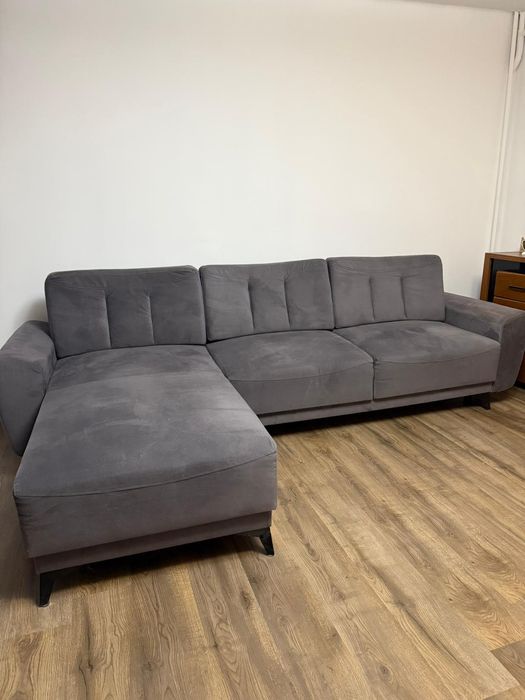 Duży narożnik z funkcją spania