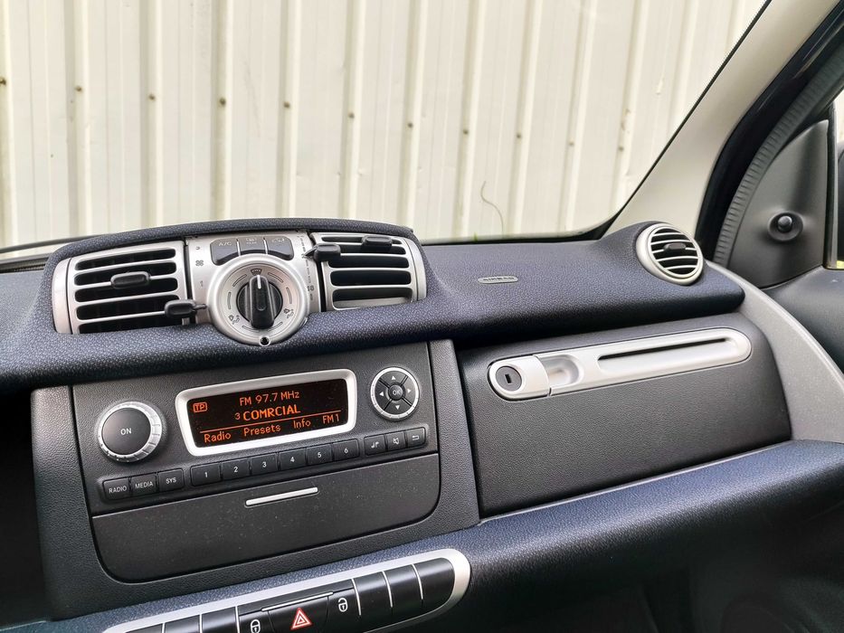 Smart ForTwo Coupé 1.0 mhd (71cv) – Automático | 74.620 km | 2011