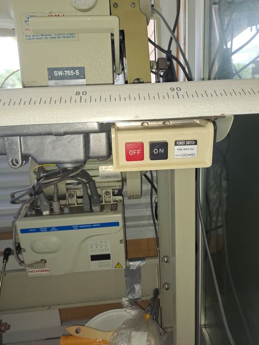 Maquina de costura industrial