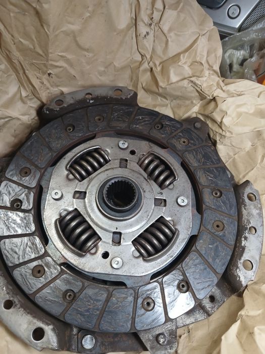 Щеплення ( Рено сімбол 1,4)