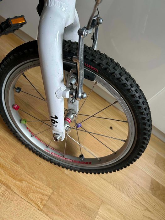 Woom 3 – Ultralekki rower dziecięcy 16 cali – Niebieski (Sky Blue)