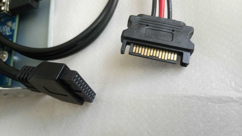 USB 3.0 х 8 портов HUB концентратор 5,25" передняя панель в корпус ПК