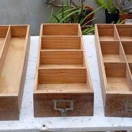 Gavetas vintage com divisórias