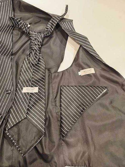 Colete gravata e lenço de Cerimónia