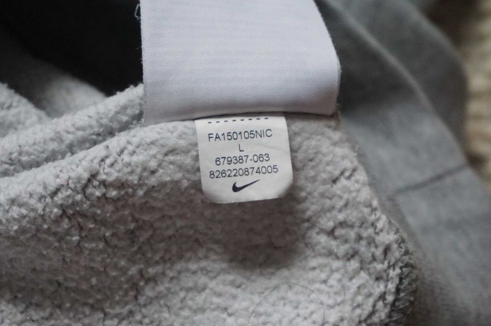 Nike bluza z kapturem z wadą roz.L