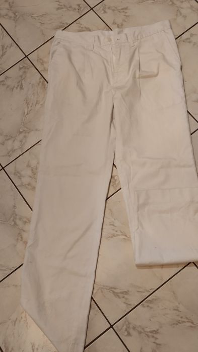 Spodnie męskie białe 42