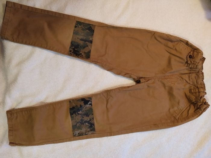 Spodnie, dwie pary - szare jeansy TEX, chinosy Reserved Minecraft 122