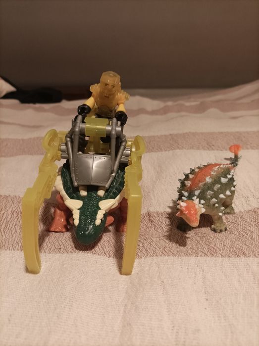 Fisher Price dinozaur