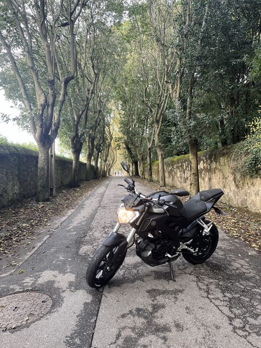 Yamaha mt125 2015