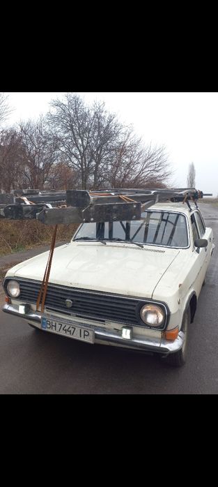 Волга 2410 бежавая