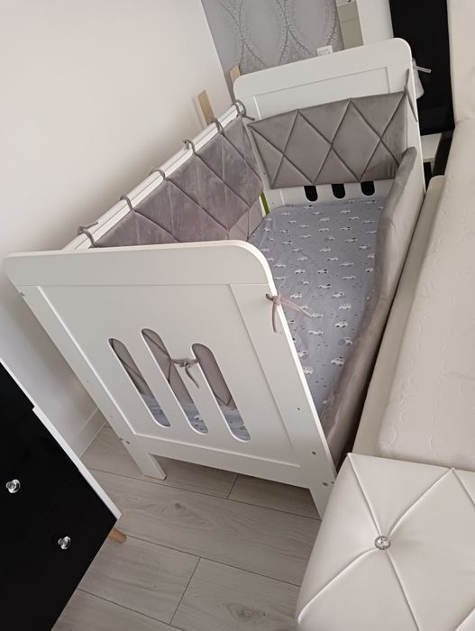 Łóżeczko 140x70 z materacem