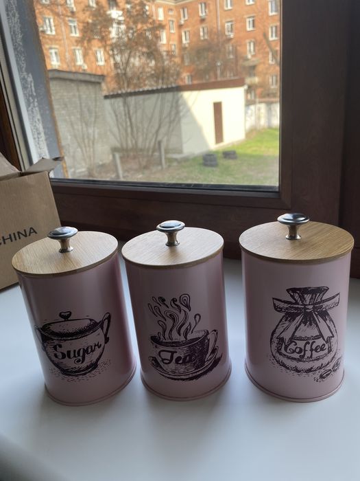 Контейнери для зберігання рожеві 3 шт./полички чоловічки пластикові